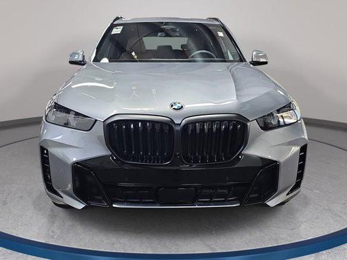 Skyscraper Grey Metallic 2026 BMW X5 xDrive40i