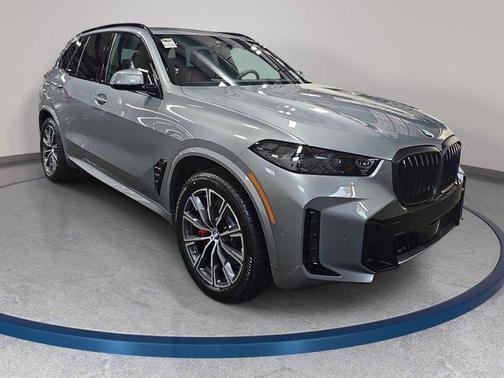 Skyscraper Grey Metallic 2026 BMW X5 xDrive40i