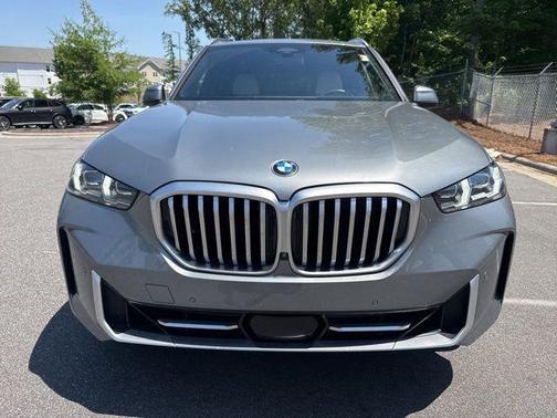 Skyscraper Grey Metallic 2024 BMW X5 xDrive40i