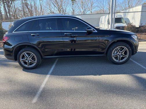 2022 Mercedes-Benz GLC 300 4MATIC