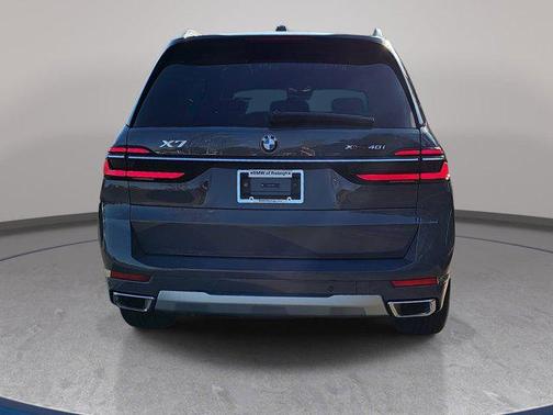 Sparkling Copper Metallic 2026 BMW X7 xDrive40i