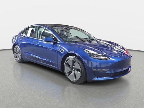 2022 Tesla Model 3 Long Range