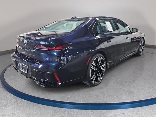 2023 BMW 760 i xDrive