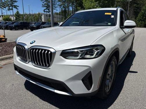 Mineral White Metallic 2022 BMW X3 xDrive30i