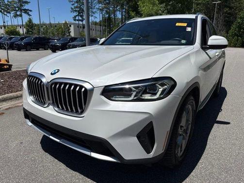 Mineral White Metallic 2022 BMW X3 xDrive30i