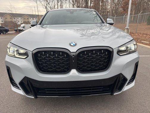 2023 BMW X4 xDrive30i