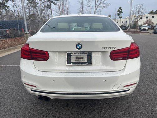 2017 BMW 330 330i