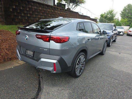 2025 BMW X2 xDrive28i