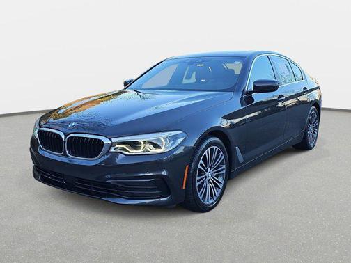 2019 BMW 540 540i