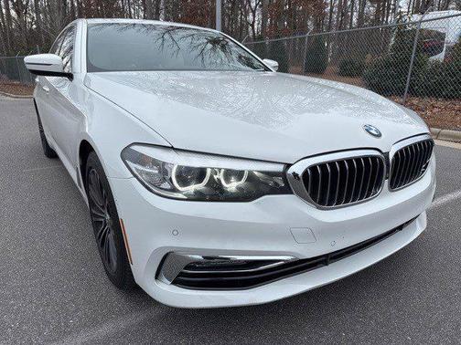 2017 BMW 530 530i