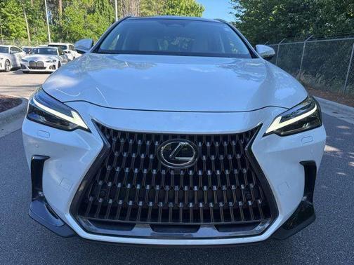 Eminent White Pearl 2025 Lexus NX 350h Luxury