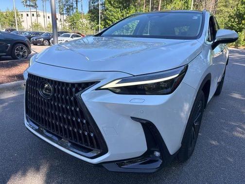 Eminent White Pearl 2025 Lexus NX 350h Luxury