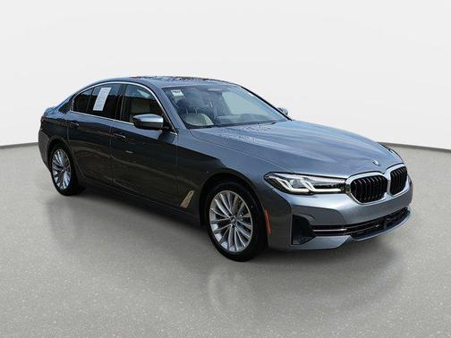 2021 BMW 540 540i