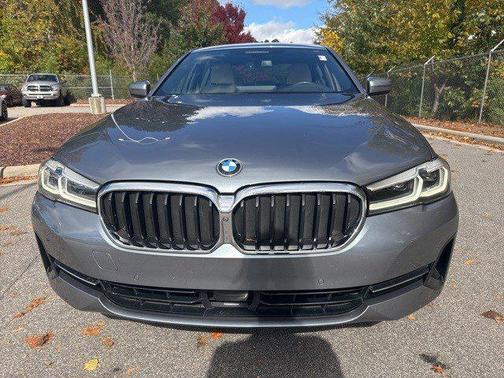 2021 BMW 540 540i