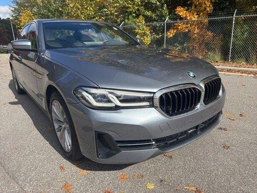 2021 BMW 540 540i