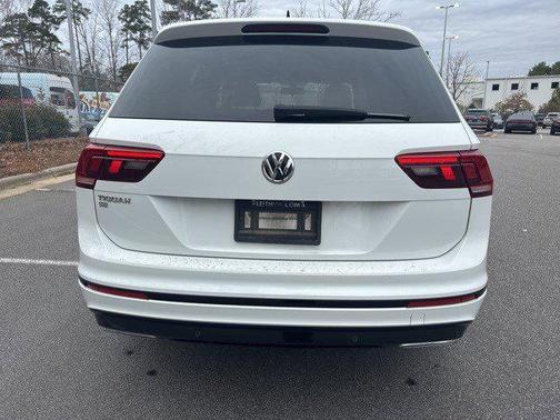 2021 Volkswagen Tiguan 2.0T SE R-Line Black