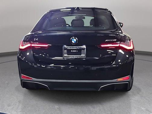 Black Sapphire Metallic 2026 BMW i4 Gran Coupe xDrive40