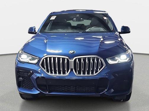 2023 BMW X6 xDrive40i