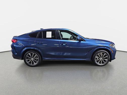 2023 BMW X6 xDrive40i