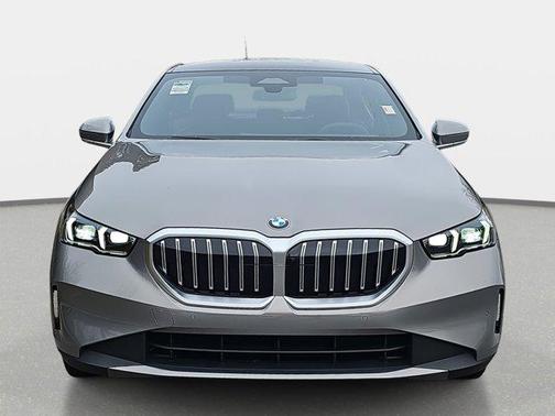 2025 BMW 530 xDrive