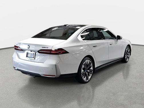 2024 BMW i5 eDrive40