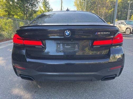 2021 BMW M550 i Xdrive