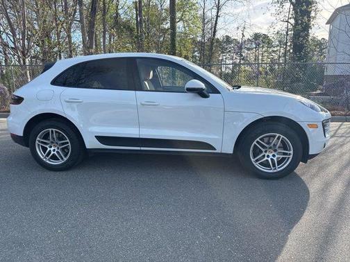White 2017 Porsche Macan Macan S