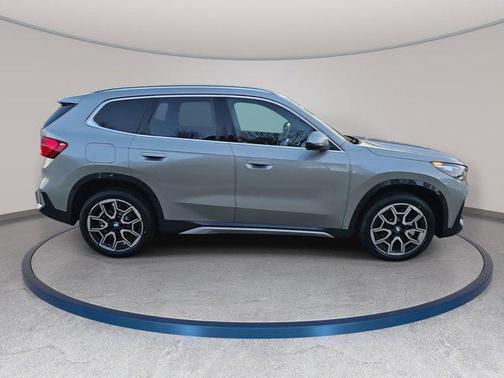 Space Silver Metallic 2026 BMW X1 xDrive28i