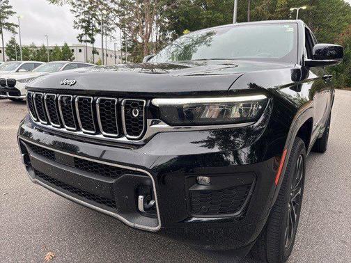 2022 Jeep Grand Cherokee Overland