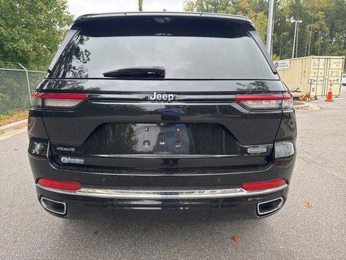 2022 Jeep Grand Cherokee Overland