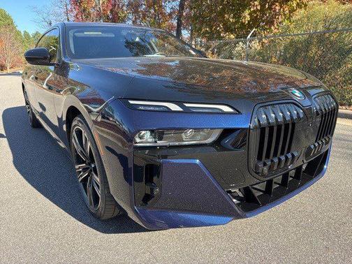 2023 BMW 760 i xDrive