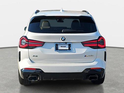 2023 BMW X3 M40i