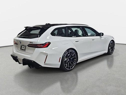 2026 BMW M5 Base
