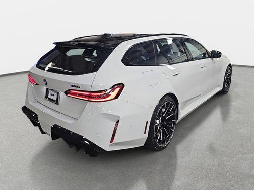 2026 BMW M5 Base