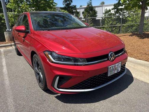 Kings Red Metallic 2025 Volkswagen Jetta 1.5T SE