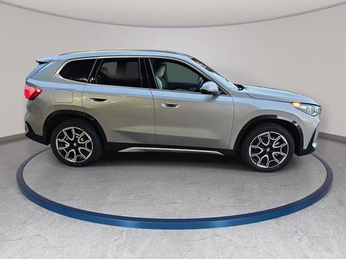 Space Silver Metallic 2026 BMW X1 xDrive28i