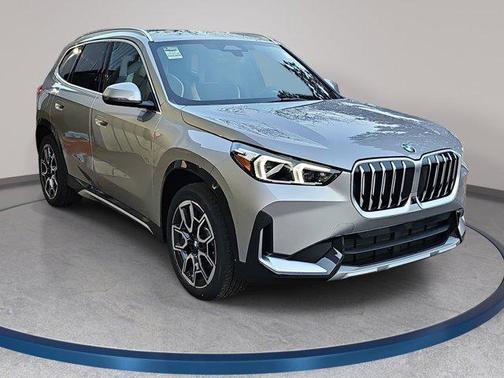 Space Silver Metallic 2026 BMW X1 xDrive28i