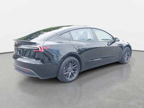 2024 Tesla Model 3 Long Range