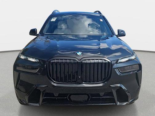 Black Sapphire Metallic 2026 BMW X7 xDrive40i