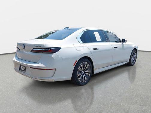 2024 BMW i7 eDrive50