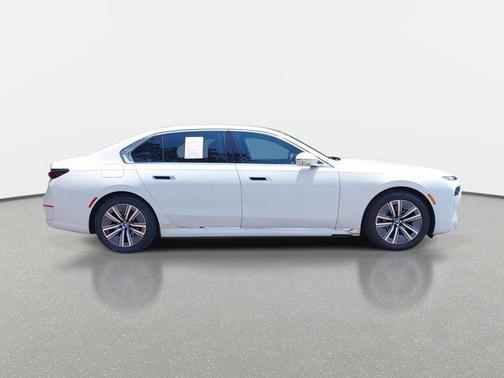 2024 BMW i7 eDrive50