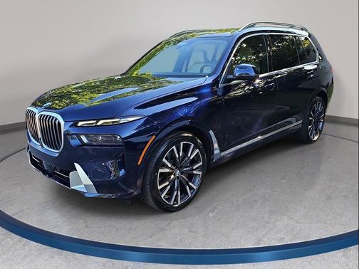Tanzanite Blue II Metallic 2026 BMW X7 xDrive40i