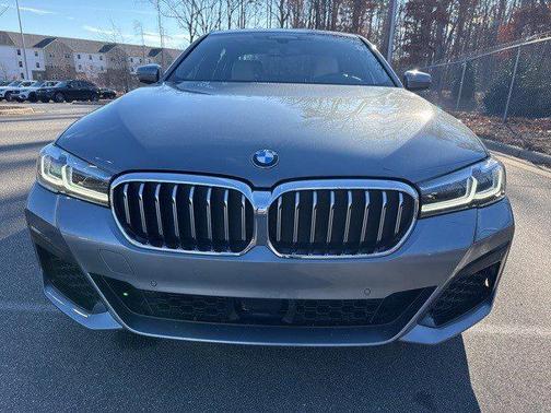 2022 BMW 540 i