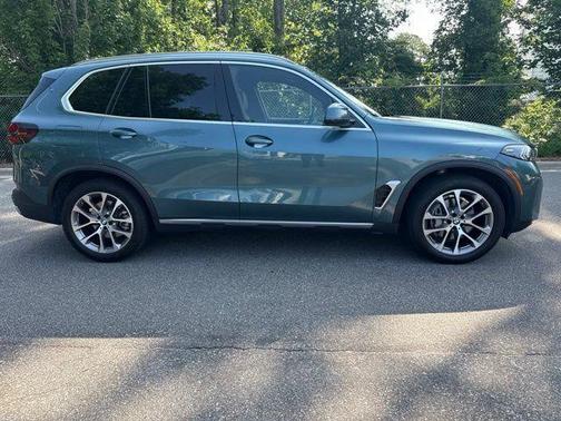 Blue Ridge Mountain Metallic 2025 BMW X5 xDrive40i