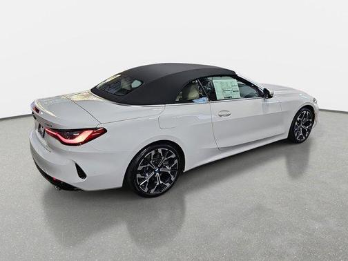 2026 BMW 430 i