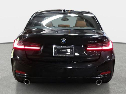 2024 BMW 330 330i