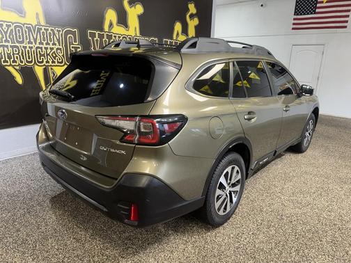 2021 Subaru Outback Premium