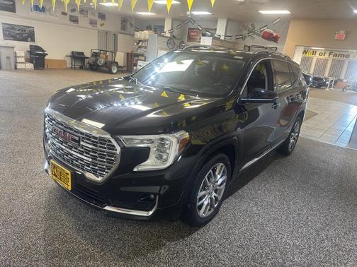 2024 GMC Terrain Denali