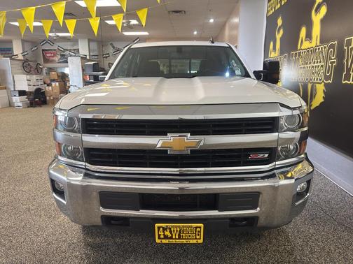Summit White 2015 Chevrolet Silverado 2500 LT