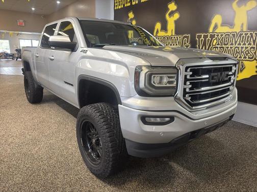 2017 GMC Sierra 1500 SLT